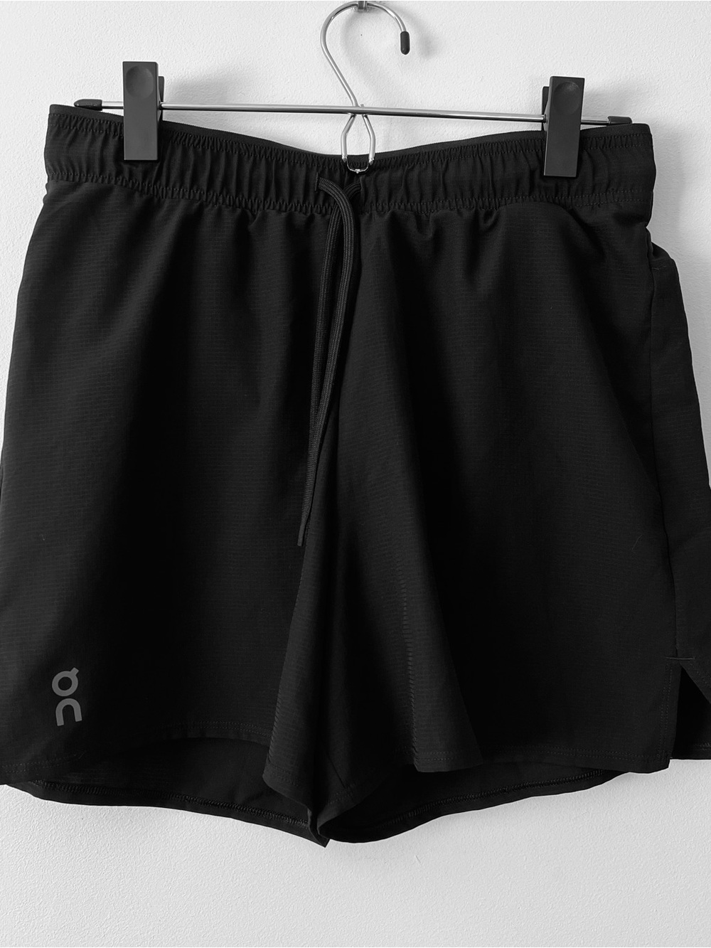 On Cloud Trail Running Shorts Zip Pocket Black Women’s Small EUC